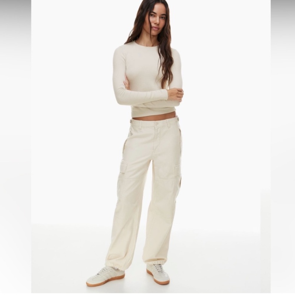 Aritzia TNA cargo pants